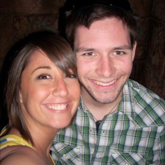 Meet your Posher, Gavin - Picture 1 of 1